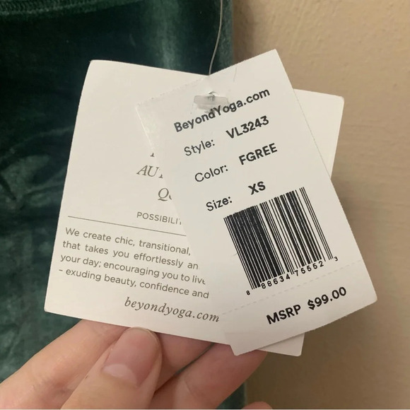 Beyond Yoga Velvet Motion High Waisted Midi Legging in Forest Green XS NWT New - Picture 13 of 15